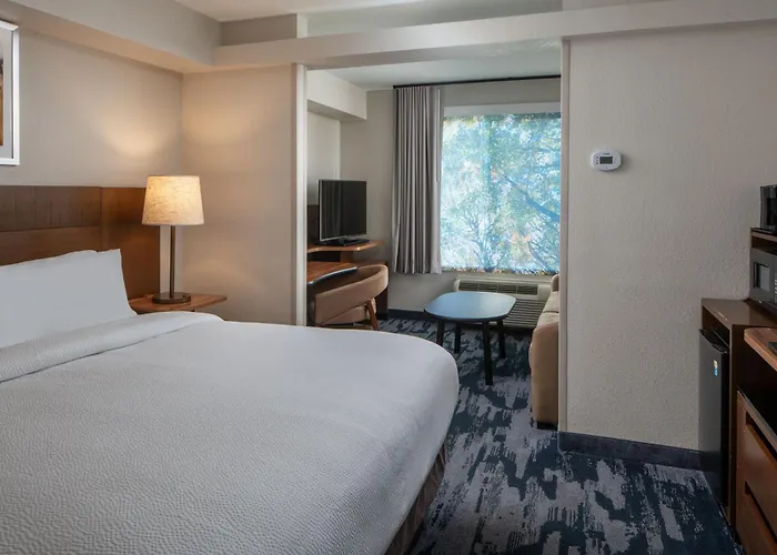 Fairfield Inn And Suites Memphis Germantown