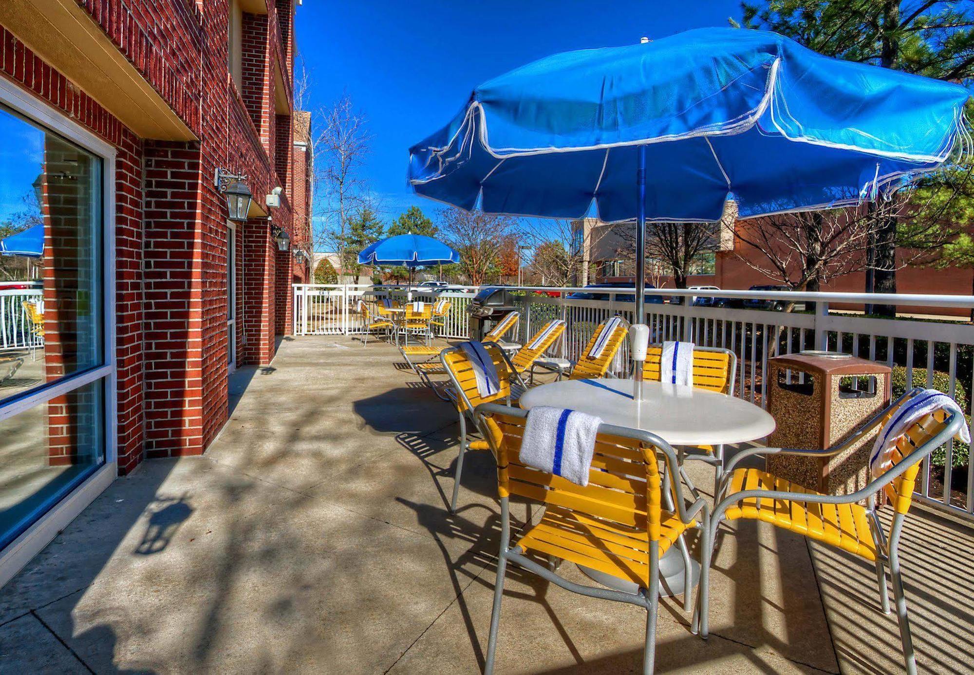 Fairfield And Memphis Hotel